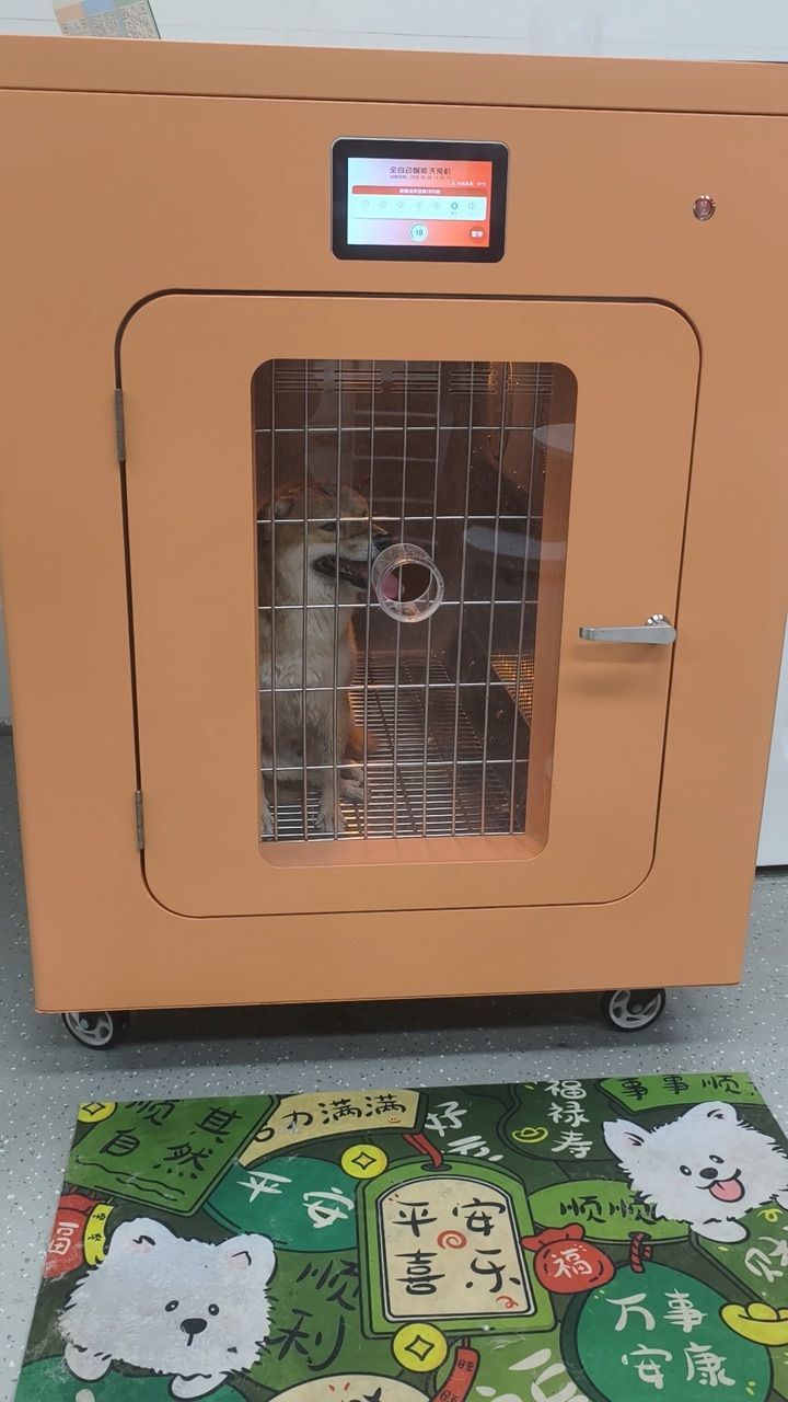 A08L compact cabin during drying